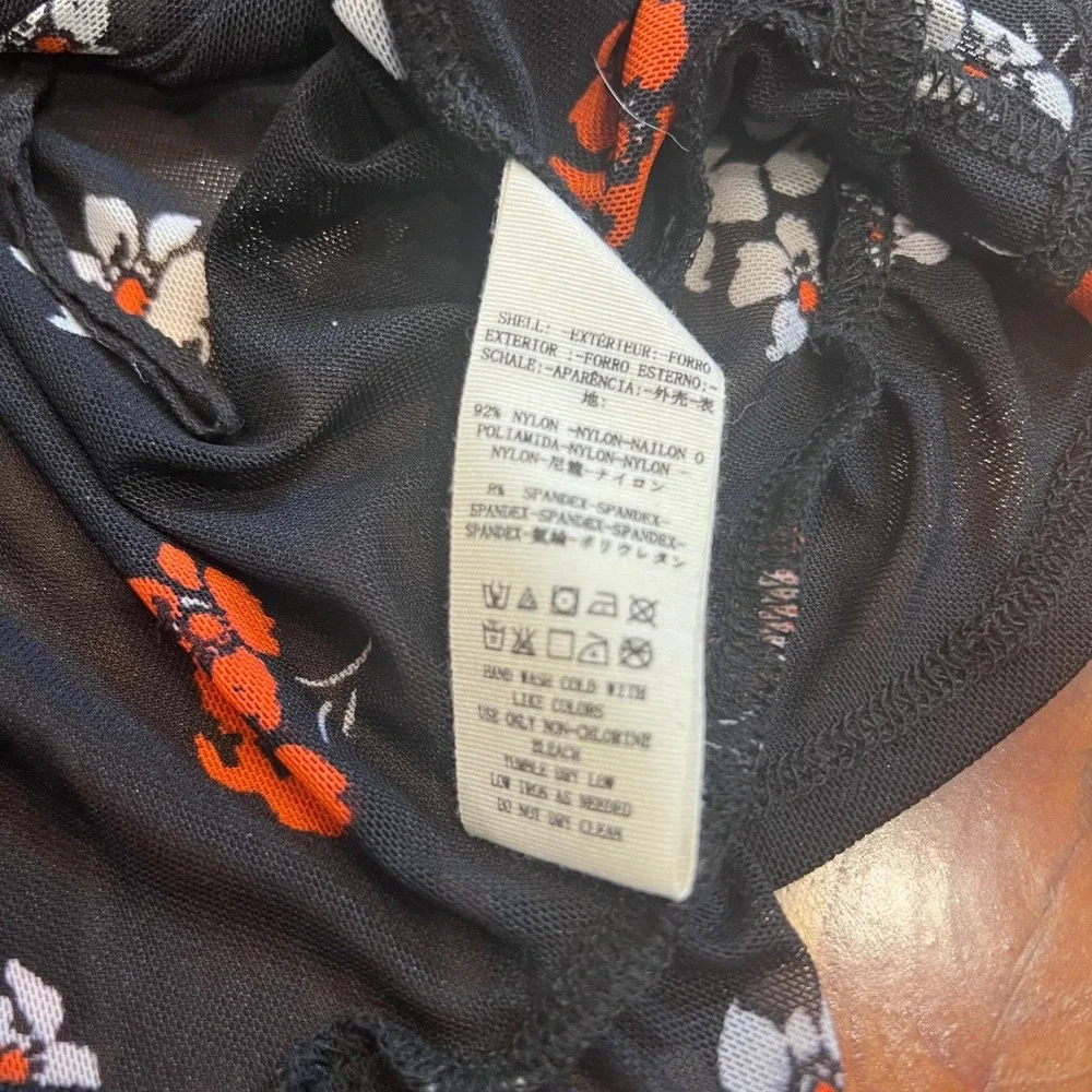 Free People Delta Dawn Smocked Floral Top Midnight Combo Black Red White‎ Small